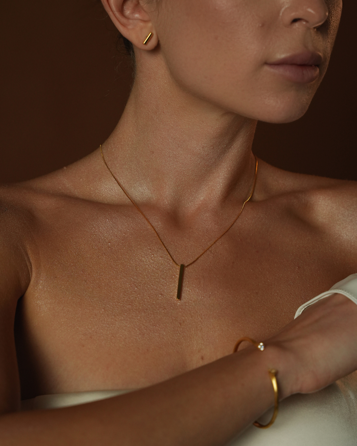 Luxe Bar Necklace